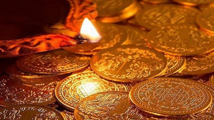 nagda-news-money-rained-in-nagda-on-dhanteras-business-reaches-close-to-crores