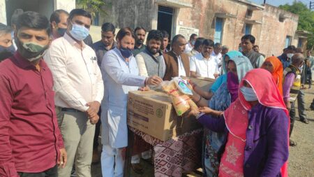 last-village-students-should-be-benefited-take-special-care-of-it-mla-dilip-gurjar