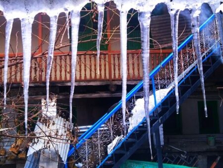 the-cold-in-srinagar-broke-the-30-year-old-record-for-the-first-time-in-january