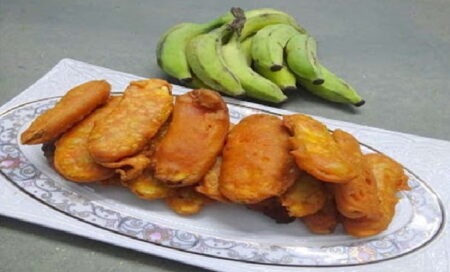 कच्चे केले के टेस्टी कुरकुरे पकौड़े बनाने की विधि kacche-kele-ke-pakode-banane-ki-vidhi