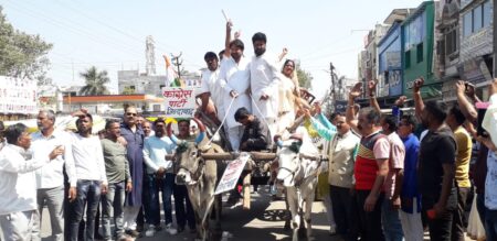 बेतहाशा बढ़ चुकी महंगाई के विरोध में नागदा पूर्ण रूप से रहा बंद