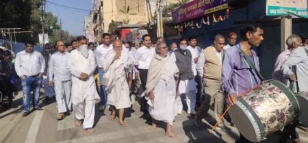 गुरूदेव का हुआ पदार्पण भव्य सामेया के साथ धर्मसभा का आयोजन
