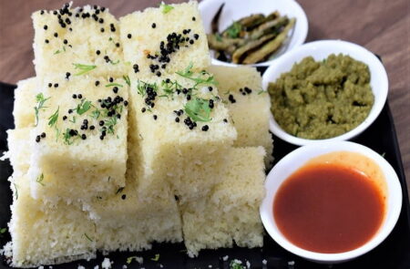 poha-dhokla-recipe-in-hindi