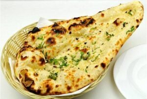 garlic-naan-recipe-home-hindi