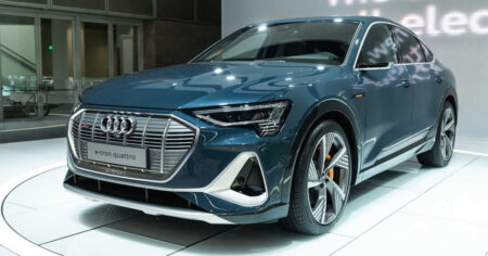 audi-e-tron-electric-suv-india-launch-on-july-22-check-expected-price