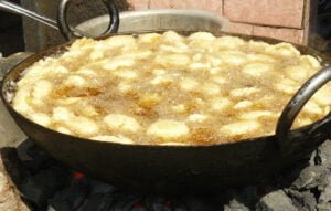 pedikia-mithai-special-sweet-of-thawe-gopalganj-in-hindi