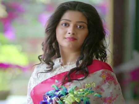 bengali-tv-actress-pratyusha-paul-alleges-of-receiving-rape-threats