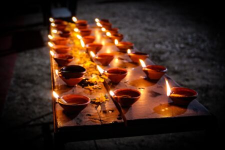 Deepawali 2022: इस दिन है दीपावली का त्यौहार, जानिये तिथि, शुभ मुहूर्त और पूजा विधि deepawali-kab-ki-hai-deepawali-kab-ka-hai-depawali