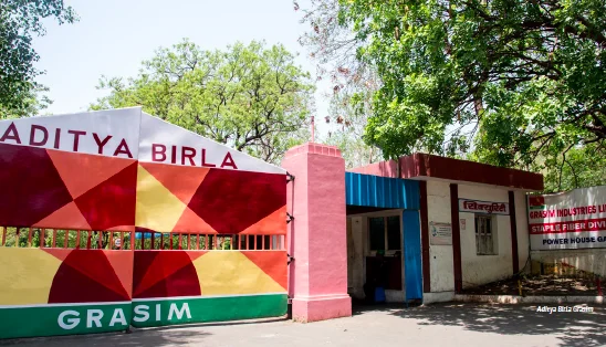 ग्रेसिम उद्योग में दुर्घटना में श्रमिक गंभीर घायल | Workers seriously injured in accident in Grasim Industries nagda-news-workers-seriously-injured-in-accident-in-grasim-industries