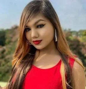 leena-nagwanshi-biography