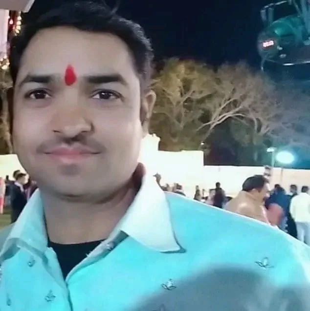 लैंक्सेस उद्योग नागदा में स्टॉफ कर्मी की मौत | Staff Worker Death in LANXESS Industry Nagda staff-worker-death-in-lanxess-industry-nagda